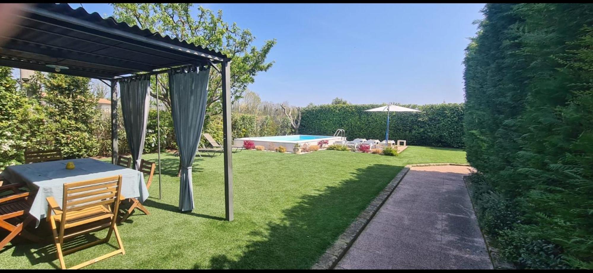 Hotel Garda Family House Desenzano del Garda Esterno foto